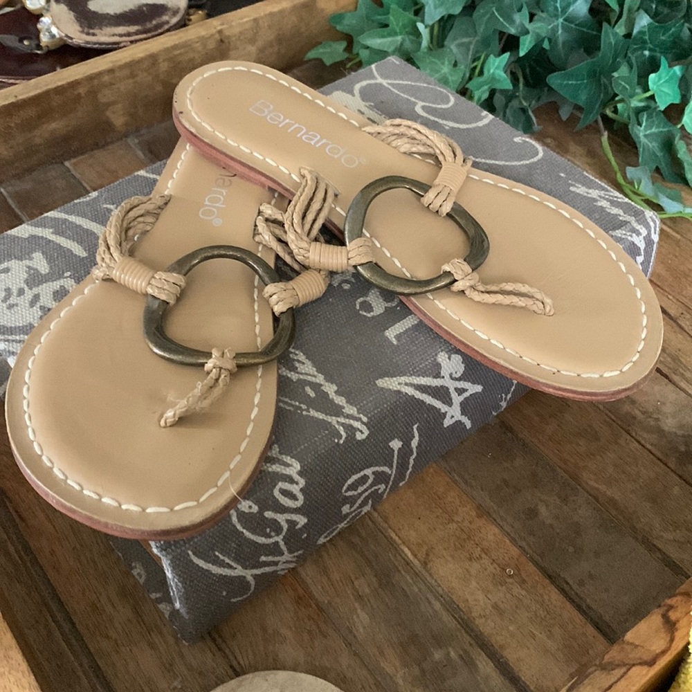 Bernardo tan leather sandals, size 8